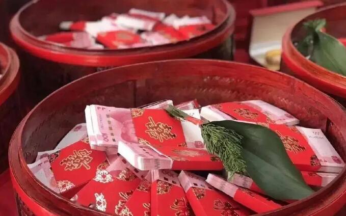 男方在訂立婚約后悔婚，起訴要求女方返還彩禮